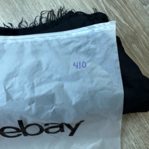 Rag & Bone Black Studded Distressed Cut off Shorts Size 31 - Picture 9 of 9